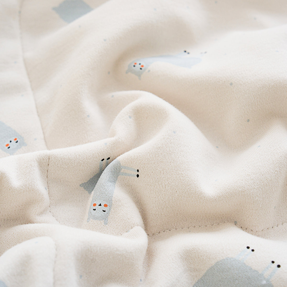 Happy Alpaca Cotton Knitted Light Comforter